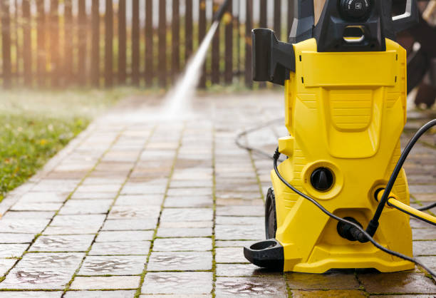Best Factory Floor Cleaning  in Dousman, WI
